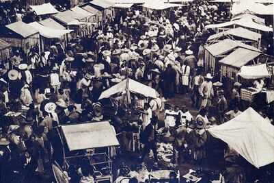 A rezar, pero sobre todo a comer: el Día de la Virgen hace cien años 