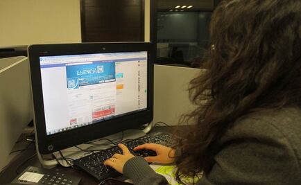 Mujeres secretarias en desventaja salarial