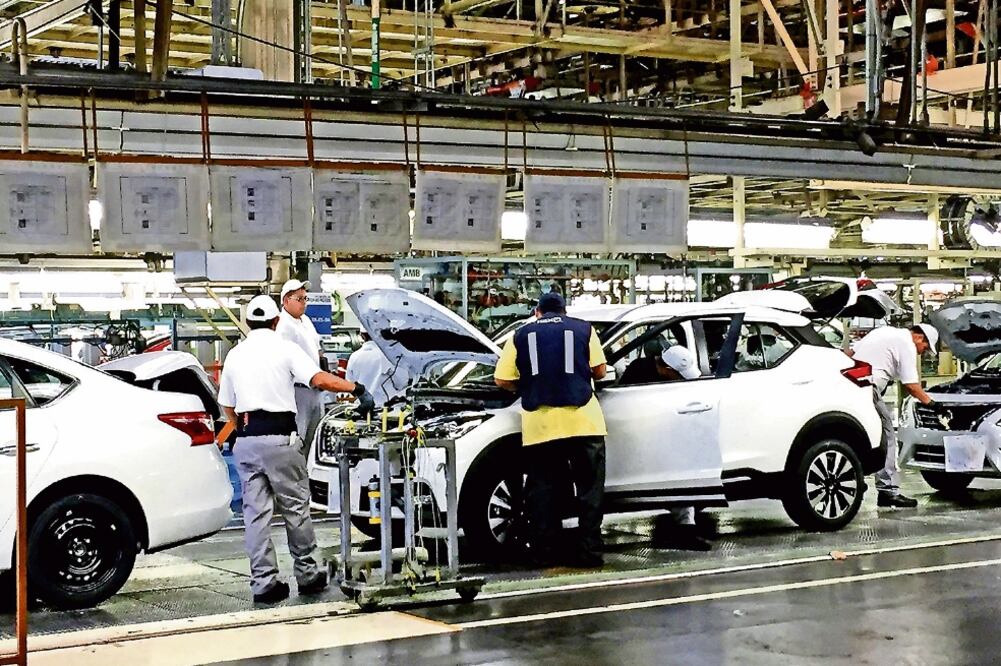 En su primera etapa, el auto se va a producir para México y Latinoamérica en 47 versiones diferentes, ocho colores exteriores y tres interiores (ESPECIAL)