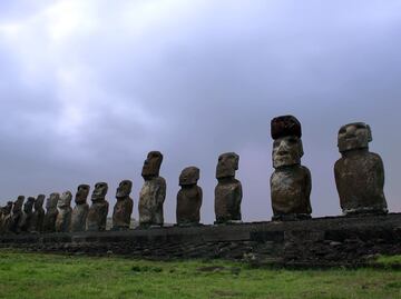 Libro revela cuando Chile intentó vender la Isla de Rapa Nui a los nazis