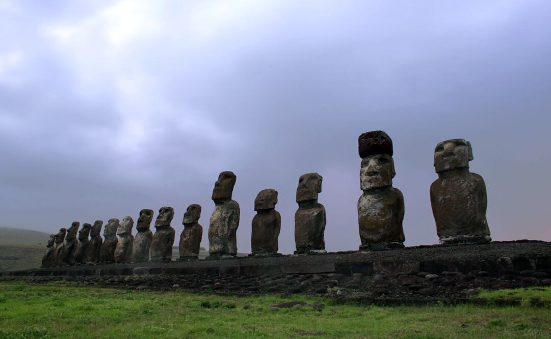 La Isla Rapa Nui, con sus tradiciones y leyendas, es uno de los territorios más enigmáticos de Chile. Foto: AFP( Gregory Boissy