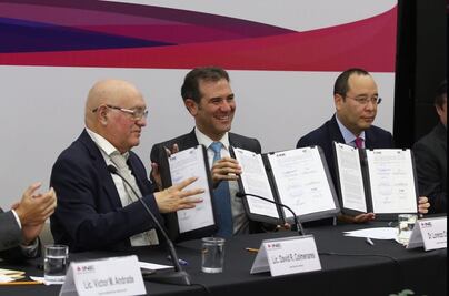 Firman INE y ASF convenio anticorrupción en campañas