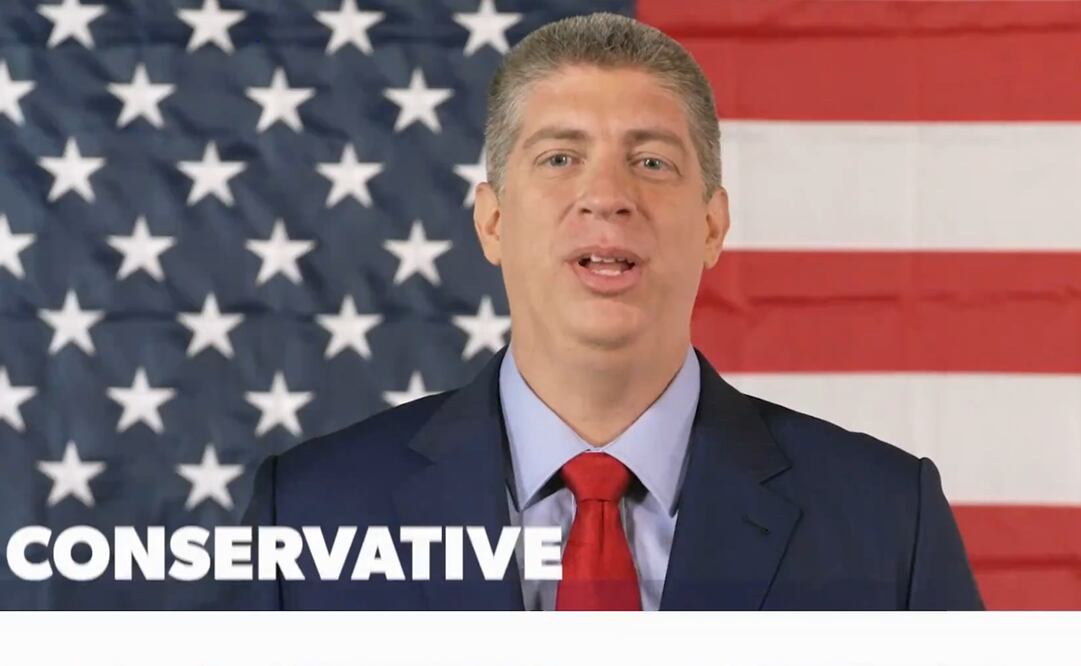 Publicado en sus redes sociales, Eigel posteó en X: “Mi último anuncio de televisión es un mensaje sencillo para los inmigrantes ilegales: la fiesta se acabó. Hagan las maletas. Se van a ir de aquí”. Foto: Captura de video