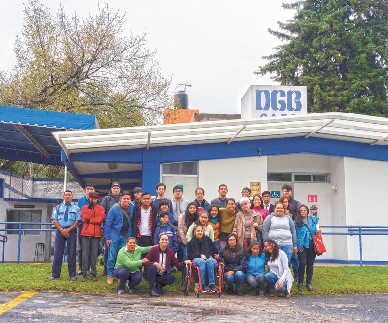 Los alumnos del CAED comparten, sobre todo, el deseo de terminar el bachillerato para tener una carrera profesional. Fotos/GERARDO LUNA. EL UNIVERSAL
