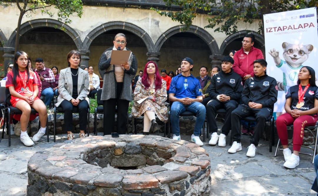 Aleida Alavez presenta "Territorio Deportivo"; anuncia más de 10 torneos deportivos en Iztapalapa.
Foto: Especial.