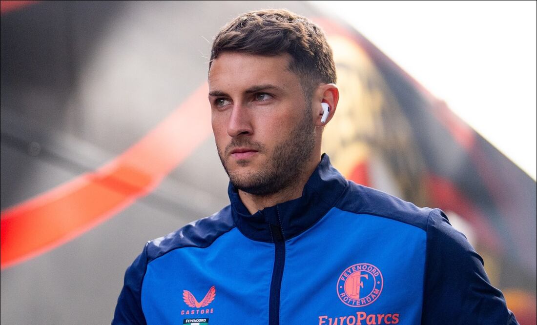 Santiago Giménez en el radar de un gigante del futbol italiano / FOTO: @Santigim11