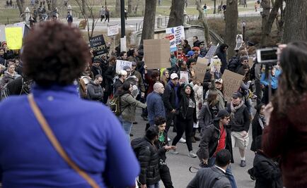 Protestan en NY contra "discurso de odio" de Trump