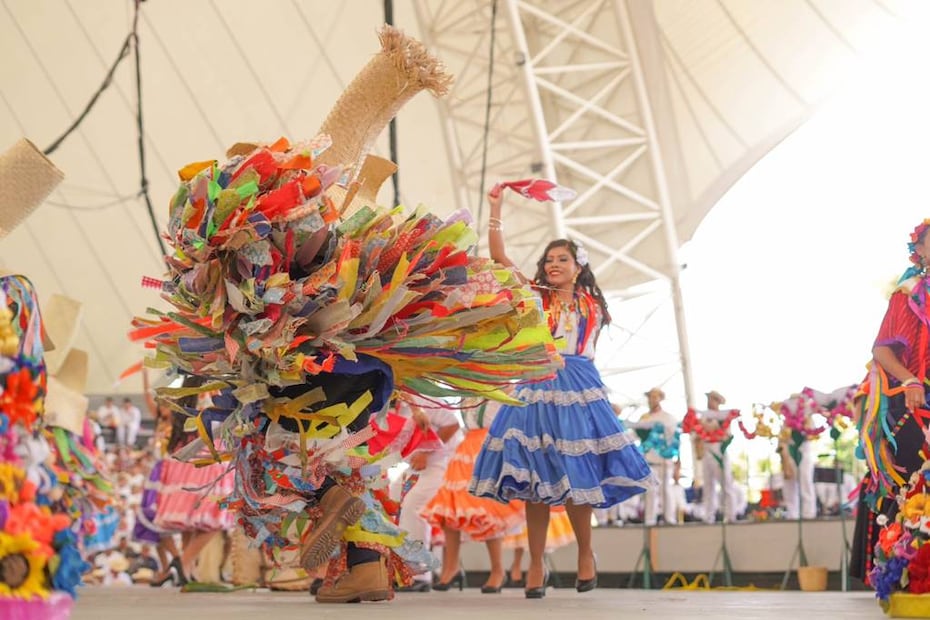 Foto: Facebook 'Guelaguetza Oficial'