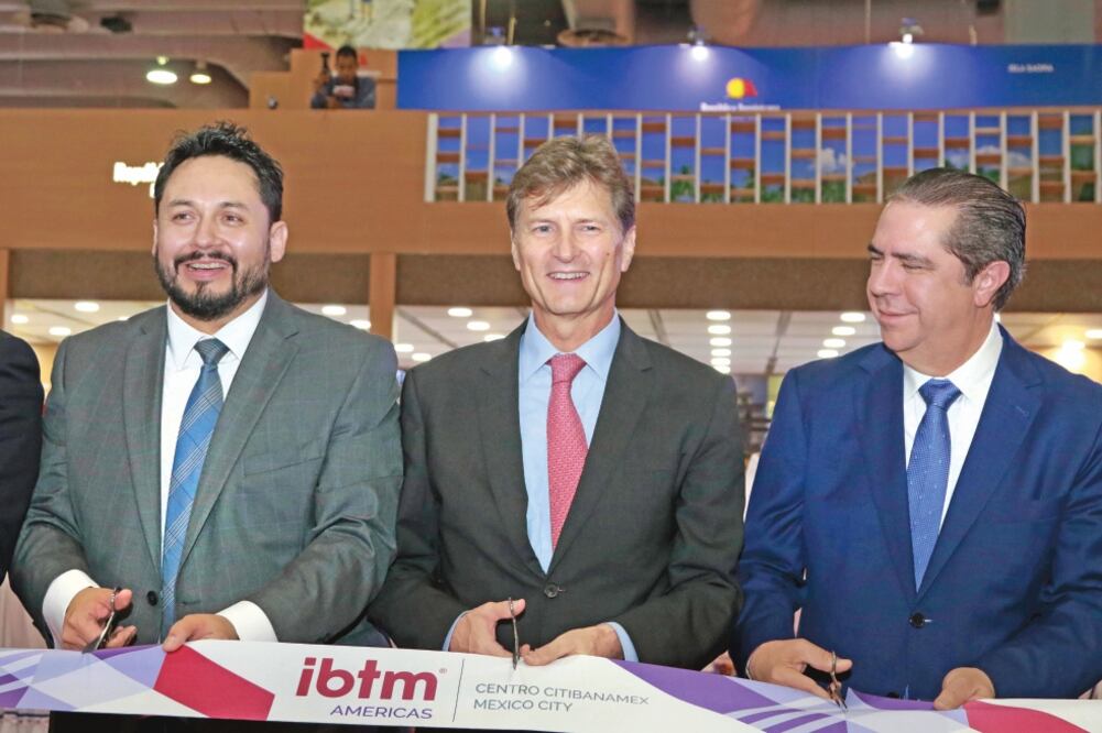 El secretario de Turismo, Enrique de la Madrid Cordero, inauguró el foro de Turismo de Reuniones de IBTM Americas. (CORTESÍA)