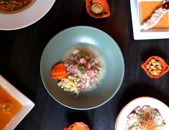 Yerika Muñoz abre restaurante de comida peruana