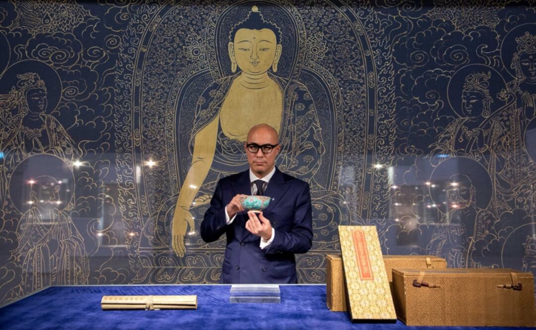 Los sutras budistas fueron subastados por 30.4 millones de dólares estadounidenses. Foto: Twitter / Sothey's 