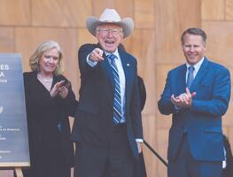 “Diplomáticos van y vienen, la relación es para siempre”