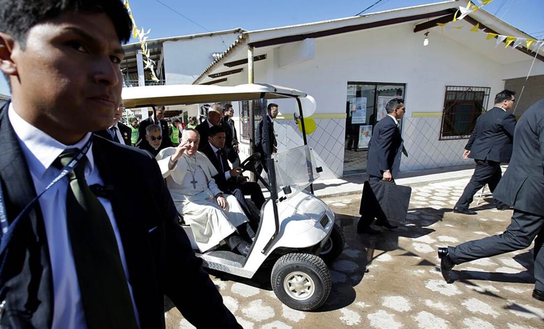 La visita a la prisión es la penúltima actividad antes de dejar Bolivia (Foto: AP)
