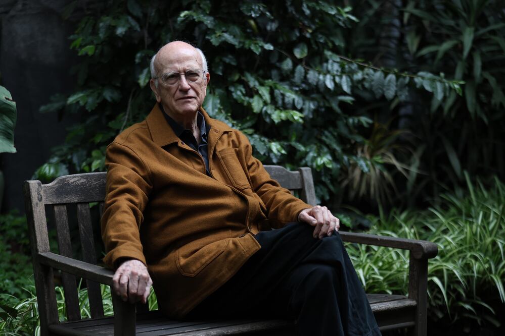 El antropólogo Roger Bartra, uno de los intelectuales más influyentes y versátiles en México. Es miembro de la Academía Mexicana de la Lengua; en 2013 fue galardonado con el Premio Nacional de Ciencias y Artes. Foto: Diego Simón Sánchez /El Universal