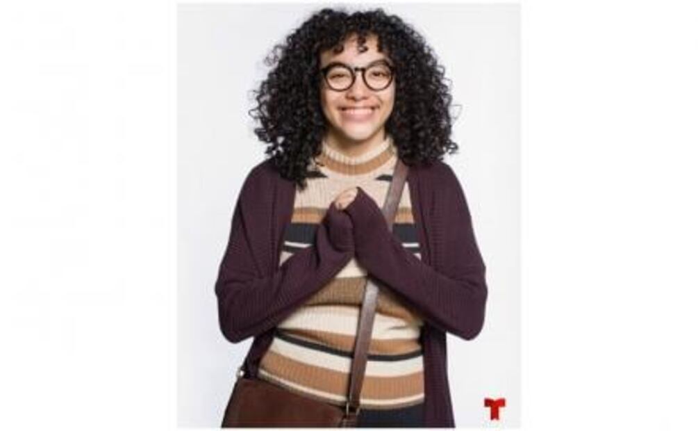 Ella es la nueva versión de "Betty, la fea"