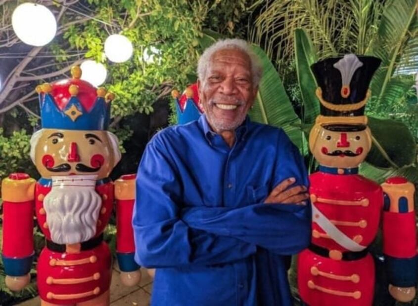 La razón por la que Morgan Freeman usó sólo un guante en los Premios Oscar