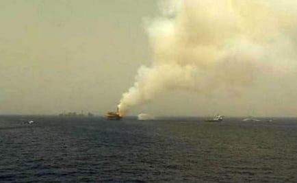 Caso Pemex: organizaciones denuncian derrame de crudo tras explosión en plataforma Akal B