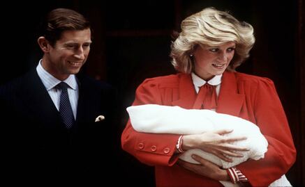 Kate Middleton le rinde homenaje a la Princesa Diana con vestido de maternidad