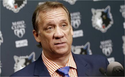 Técnico de Timberwoles deja su puesto por enfermedad