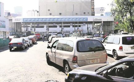 Sube verificación en CDMX 12 pesos