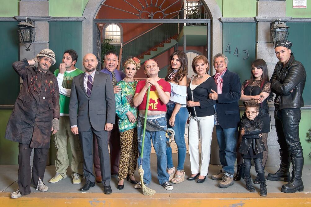 Vecinos regresa después de 10 años a la televisión con 13 nuevos capítulos, al igual que las otras series. (FOTOS: CORTESÍA Y ARCHIVO EL UNIVERSAL)