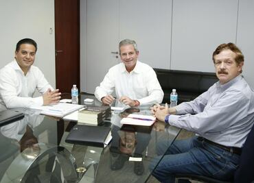 Romero Hicks presentará posicionamiento del PAN en instalación del Congreso