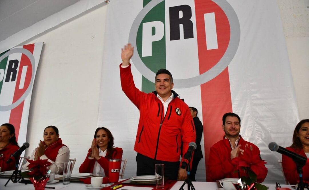 Alejandro Moreno, presidente del PRI, se reunió este 8 de diciembre del 2024, se reunió este domingo con regidores y síndicos del tricolor en el Estado de México. Foto: Tomada de la cuenta de X de @alitomorenoc