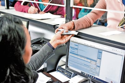 Gasto público se eleva 17.3%, la mayor alza en 34 años