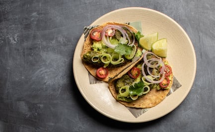 Mata dos pájaros de un tiro —Cuaresma y Día del Taco— con estos taquitos de pulpo