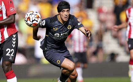 ¿Por qué Raúl Jiménez puede jugar con la Selección Mexicana y volver sin problemas a la Premier League?