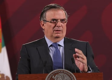 México no aceptará más de mil migrantes por día, advierte Ebrard a EU tras fin del Título 42