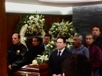 Carlos Girón es despedido por medallistas olímpicos, amigos y familia