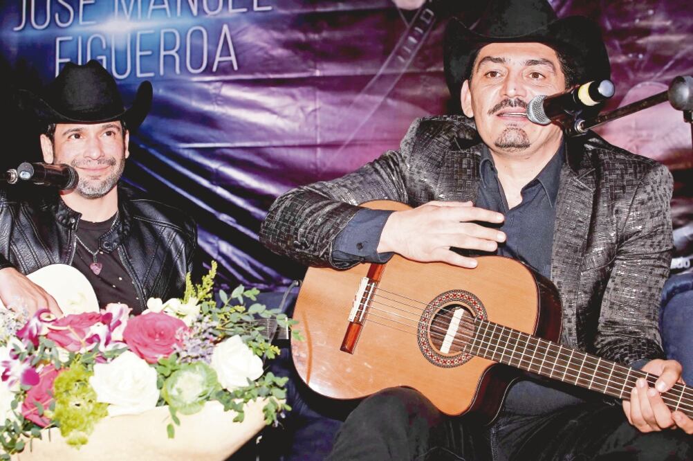 Los intérpretes iniciarán a partir del próximo mes la gira que titularon Desvelado de Pasión (AGUSTÍN SALINAS. EL UNIVERSAL)