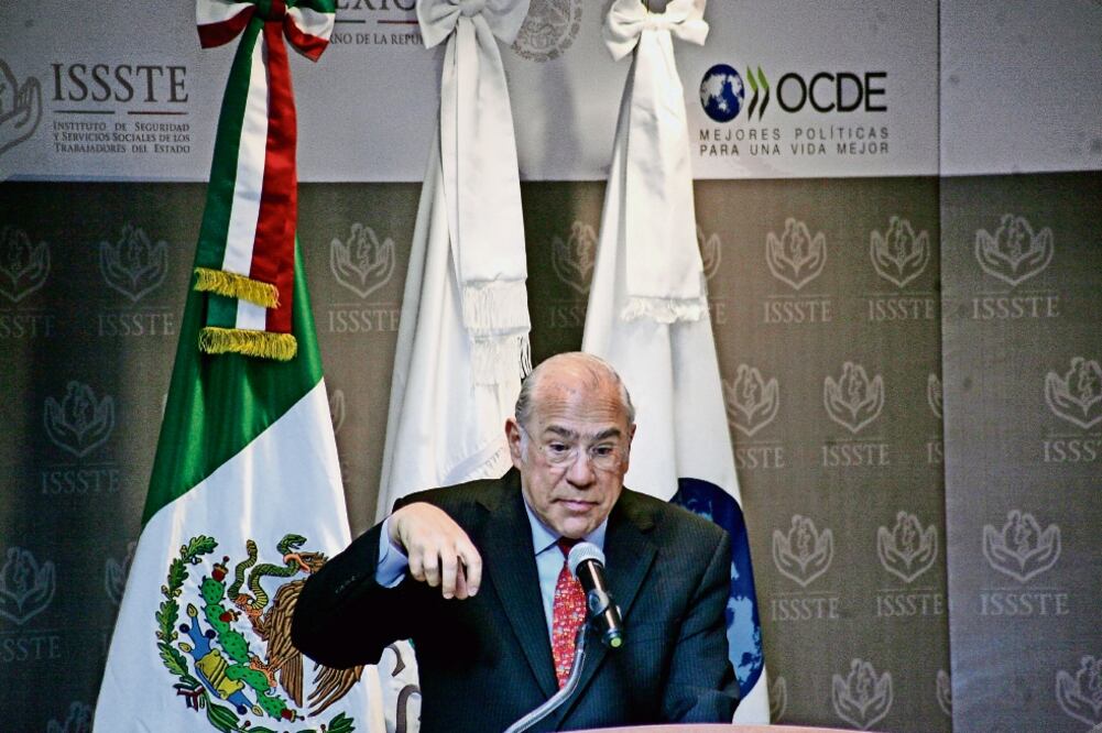 El secretario de la organización recomienda controlar el proceso de contratación pública, actividad gubernamental que el estudio califica como la más vulnerable al mal gasto, fraude y corrupción (IVÁN STEPHENS. EL UNIVERSAL)