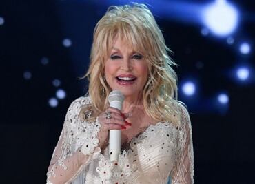 Dolly Parton no está "tan grave", aclara la hermana de la cantante tras pedir oraciones y levantar alerta entre sus fans