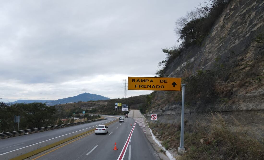 Las carreteras federales eliminan la cuota por uso de rampas de frenado.