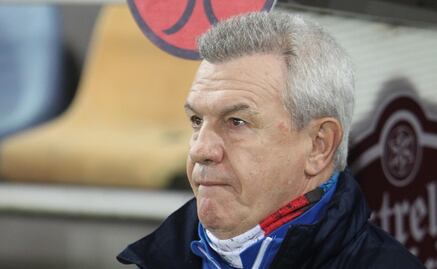 VIDEO: Javier Aguirre alburea a periodista en conferencia de prensa