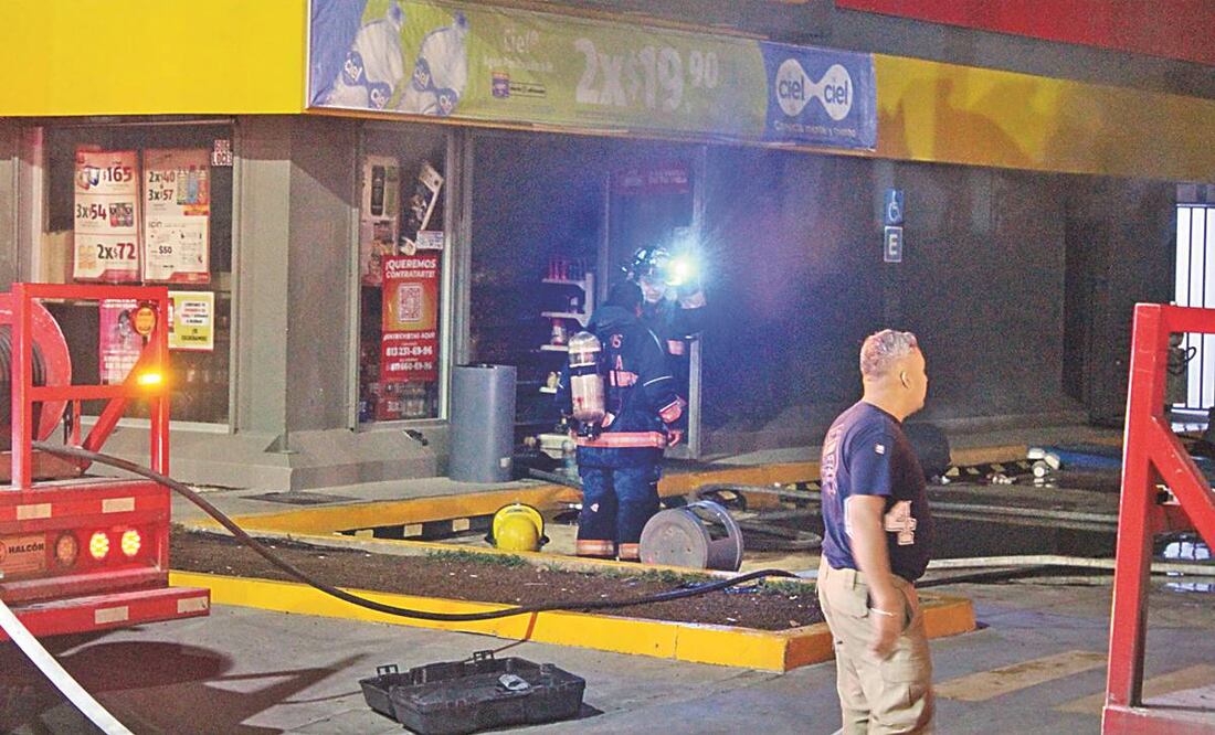 Oxxos incendiados y el impuesto por la inseguridad