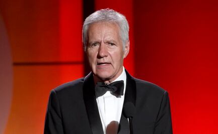 Muere Alex Trebek, uno de los presentadores más populares de la TV de EU