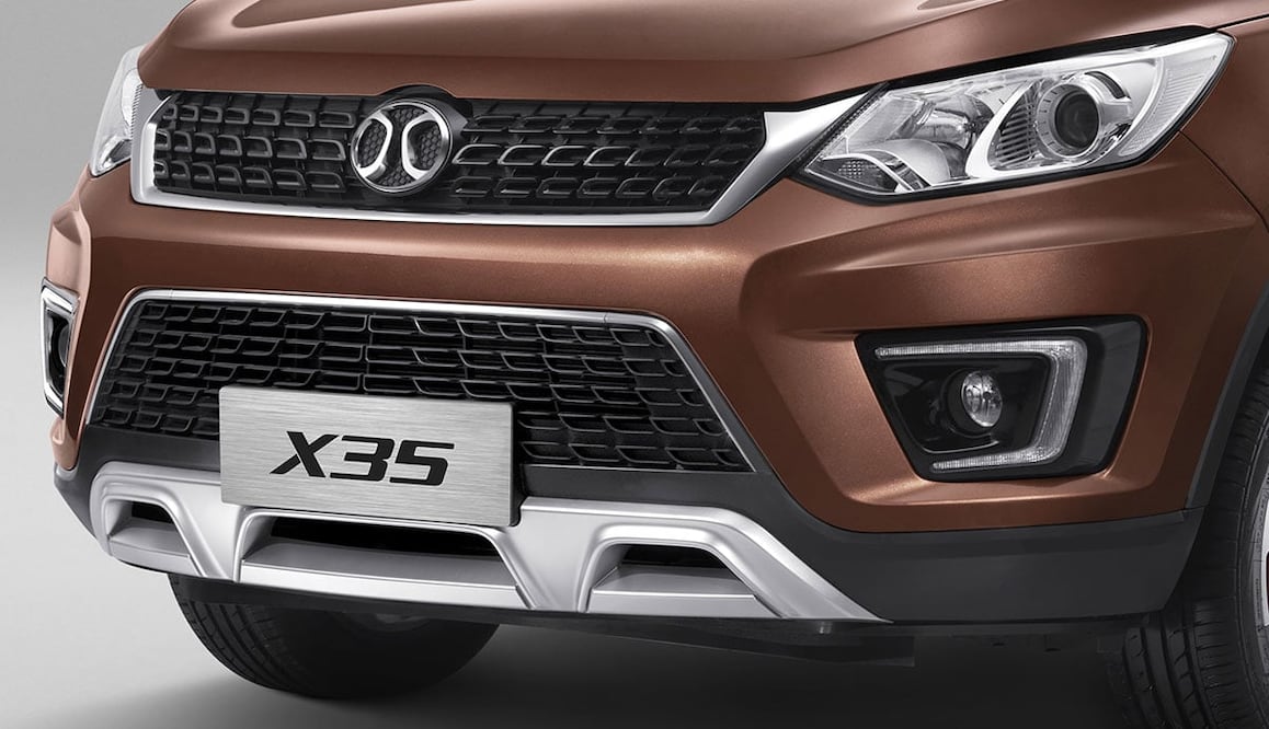 La marca china BAIC compró una parte de Daimler