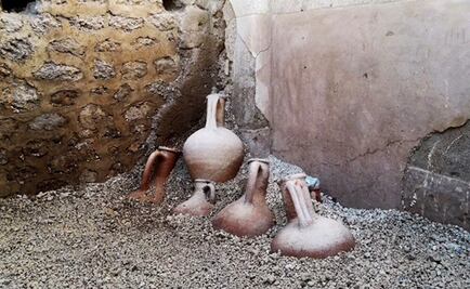 Hallan en Pompeya 14 ánforas intactas de la época romana
