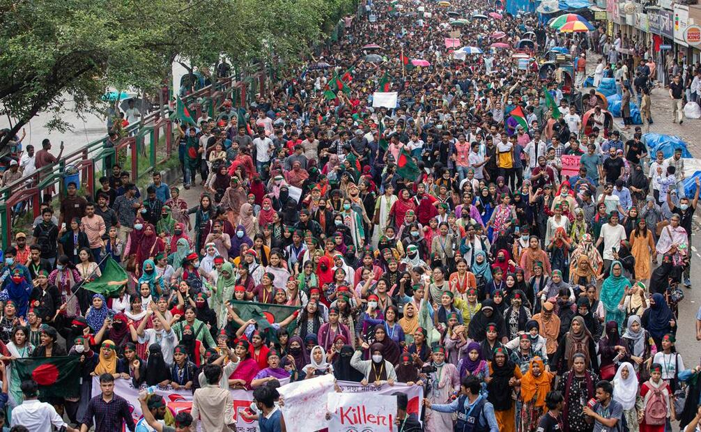 Protestas estudiantiles en Bangladesh han dejado 197 personas muertas. Foto: AP