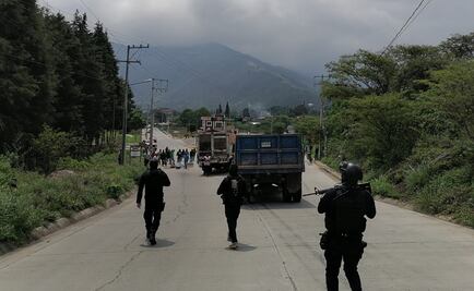 Autodefensas bloquean calles de Maltrata, Veracruz, por joven desaparecido 