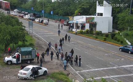 Indígenas tzotziles y tzeltales hacen bloqueos en Chiapas