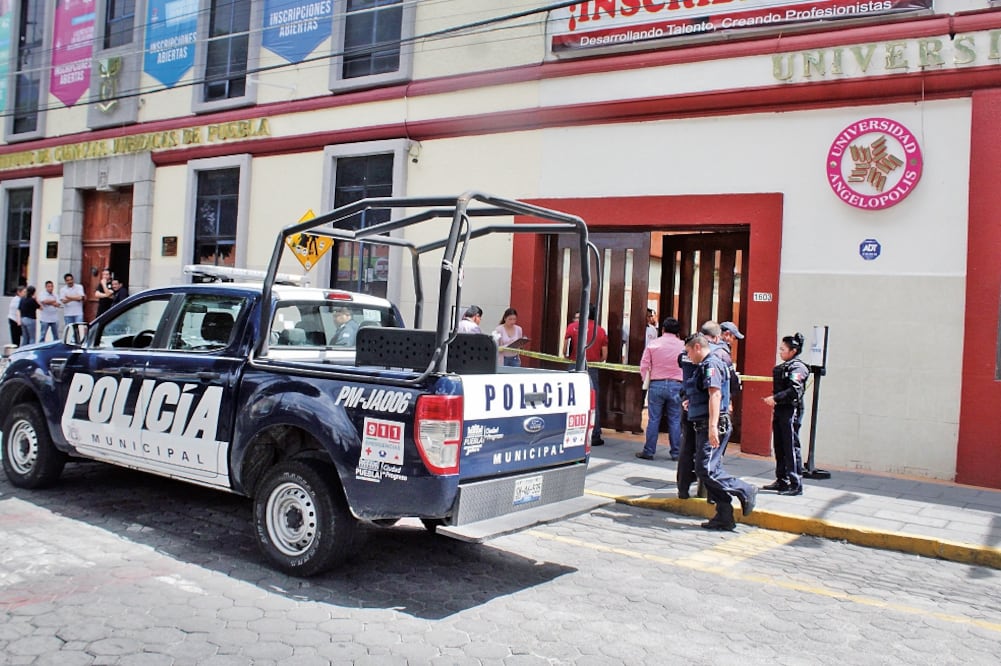 Policías lograron detener al presunto responsable del homicidio de Roberto Corvera, rector de la Universidad Angelópolis (OMAR CONTRERAS. EL UNIVERSAL)