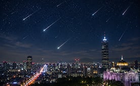 ¿A qué hora ver HOY la Lluvia de Meteoros Perseidas?; consejos para disfrutar el evento astronómico