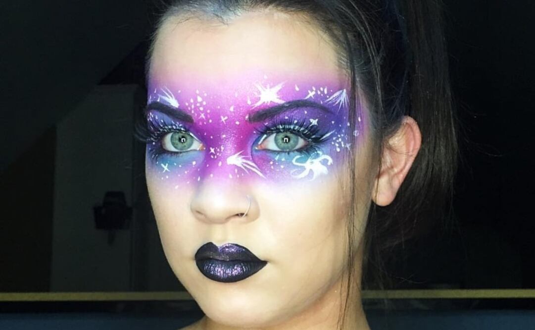 Un maquillaje inspirado en las galaxias será tu favorito para Halloween. Foto: Instagram