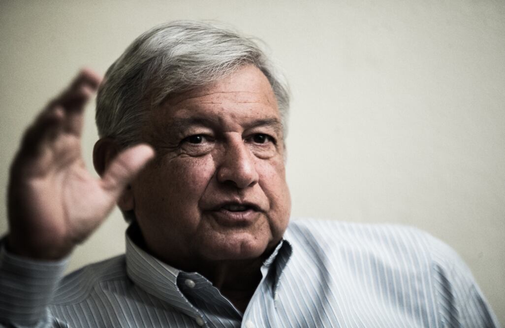 Andrés Manuel López Obrador acusó al INE de hacerse de la vista gorda porque sus adversarios están en una campaña abierta. Foto: Archivo/EL UNIVERSAL