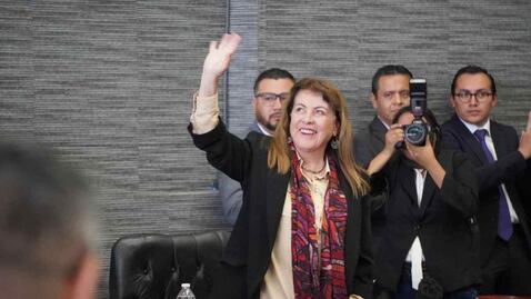 Gobernadora electa de Morelos anuncia propuesta para remover al fiscal Uriel Carmona