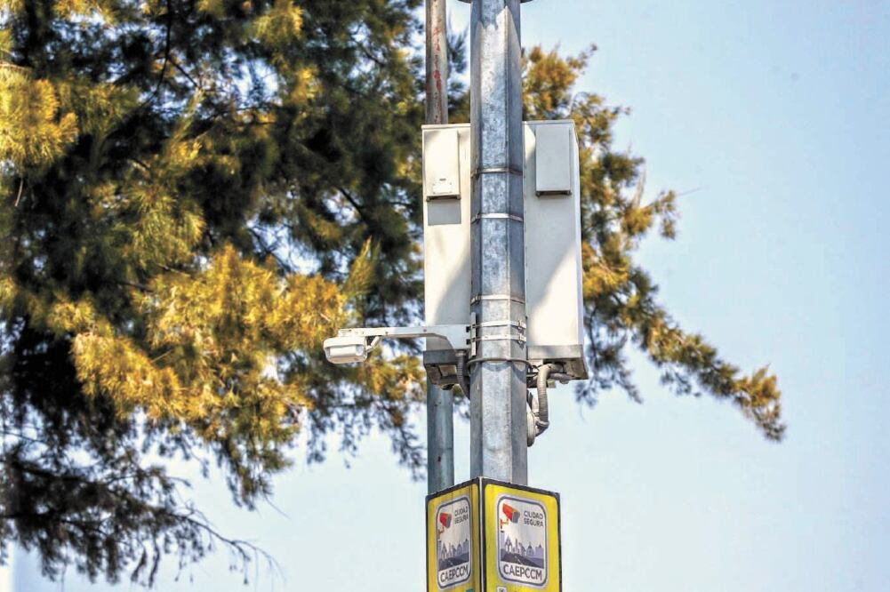 El Gobierno capitalino asumirá el costo total de la instalación de tótems en colonias prioritarias. Foto/ARCHIVO EL UNIVERSAL